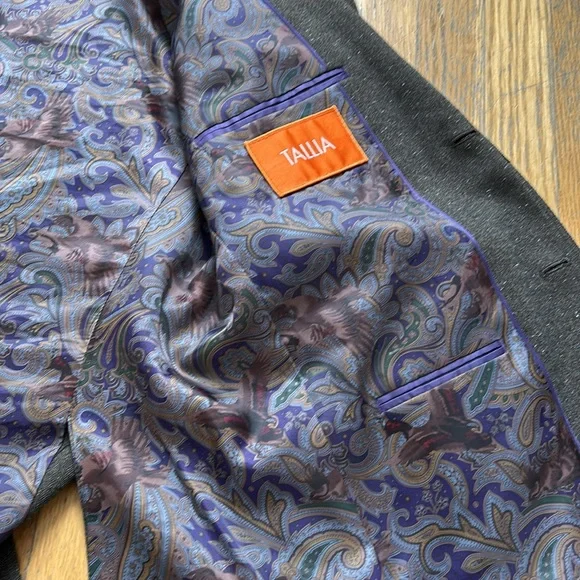 Tallia Herringbone Sport Coat